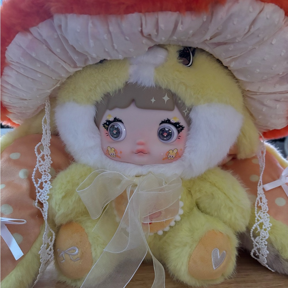 Nommi 400% Mushroom Blind Box Stella